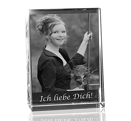 VIP-LASER 2D GRAVUR Glas Kristall Flachglas selbststehend Hochformat mit dem Foto Deiner Freundin. Dein Wunschfoto für die Ewigkeit mitten in Glas! Groesse L = 80x60x24mm von VIP-LASER