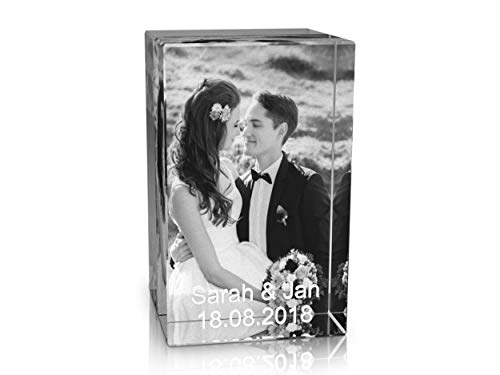 VIP-LASER 2D Gravur Glas Kristall Quader im Hochformat XL mit dem Foto Deiner Hochzeit/Hochzeitsfoto. Dein Wunschfoto für die Ewigkeit Mitten in Glas! Groesse XL = 80x50x50mm von VIP-LASER