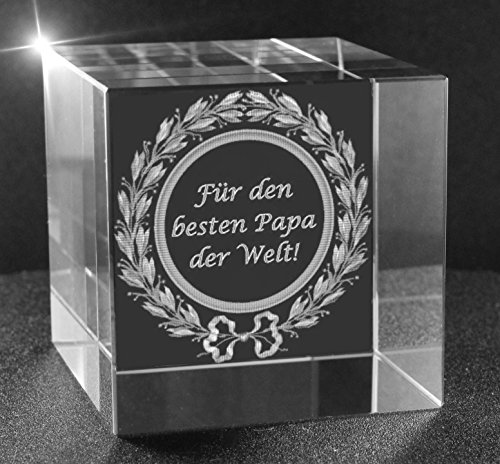 VIP-LASER 3D Glaskristall XL Würfel mit Text Für den besten Papa der Welt im Lorbeerkranz graviert! von VIP-LASER