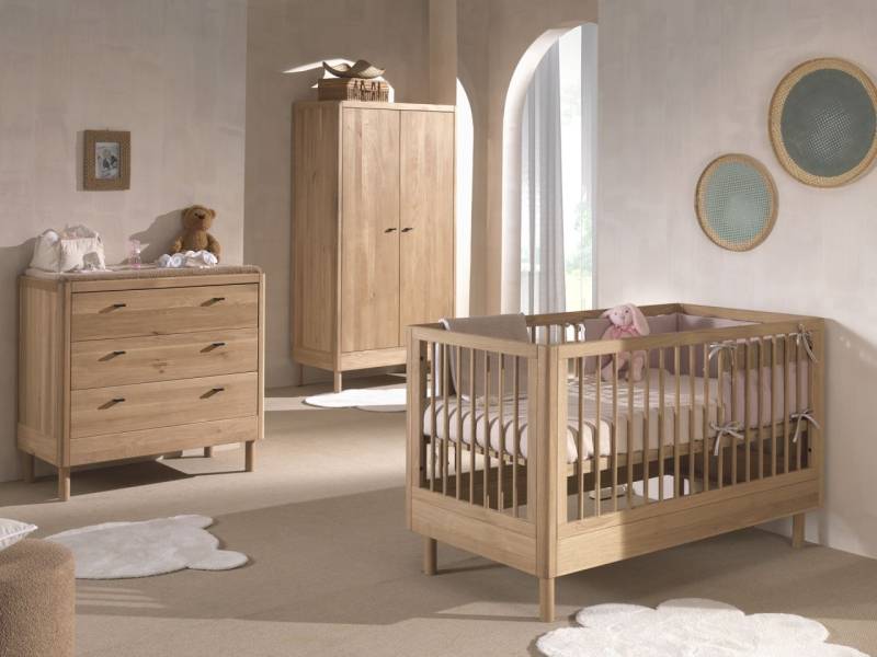 Set Babybett Kommode Schrank Kinderzimmer Babyzimmer Eiche Massiv natur geölt von VIPACK