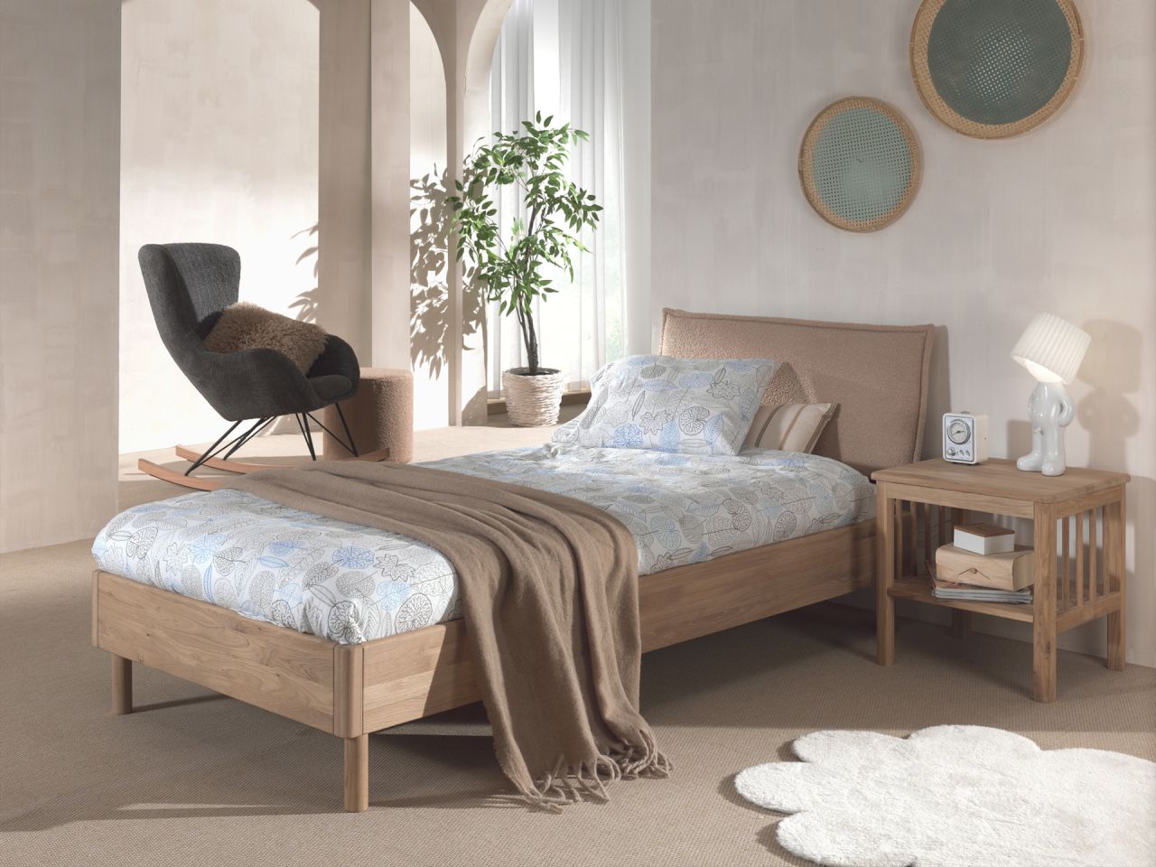 Set Einzelbett Nachtkonsole Lattenrost Jugendzimmer Eiche massiv natur geölt von VIPACK