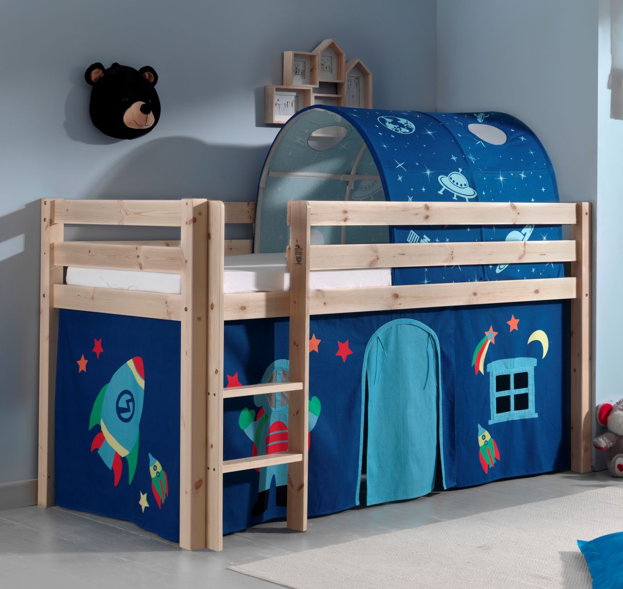 Spielbett Hochbett Kinderbett 90x200 Vorhang Taschen Tunnel Astronaut Holzbett von VIPACK