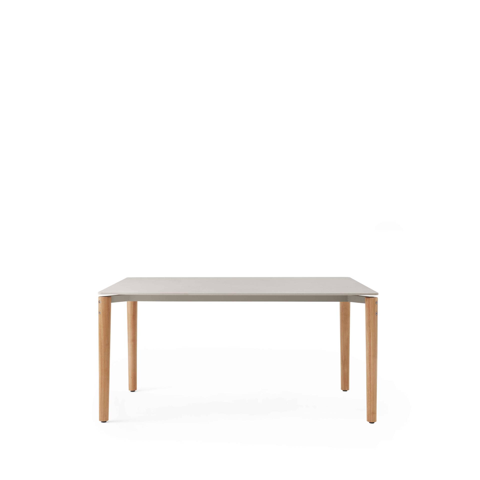 VIPP 718 // OPEN-AIR TABLE - 1.57M, KERAMIK von VIPP