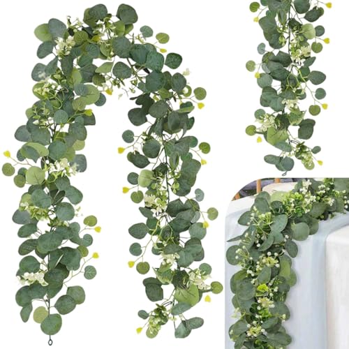 VISLANTE 2 Stück Eukalyptus Girlande, Künstliche Eukalyptus Deko 180cm Grüne Blätter Girlande Weiße Blumen Künstliche Pflanze Hängepflanzen für Hochzeit Garten Party Home Tischdeko von VISLANTE
