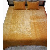 Gold Samt Quilt König Decke Tröster Königin Bettwäsche Set Tagesdecke Gemütliches Zimmer Dekor von VMORELIFESTYLE