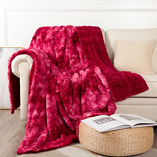 VOTOWN HOME Comfort Luxuriöse Kunstfell Weinachten Überwurfdecke, Flauschige und Weiche Kuscheldecke Decke für Couch und Bett, 220x240 cm Rot von VOTOWN HOME