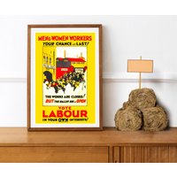 Reprint Eines Wahlplakats Der British Democrat Party Von 1929 Reprint Eines Wahlplakats Der British Democrat Party Von 1929 von VPCompanyUSA