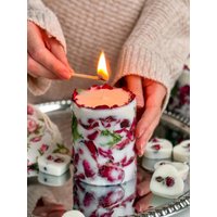 Rose Duftende Sojawachs Kerze | Getrocknete Rosenblätter, Geschenk Zum Muttertag von VRcandle