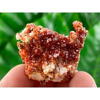 Ein Sehr Schöner Vanadinit Aus Marokko, Marokko Mineralien Und Kristalle, Vanadinit Kristall, Rot, Vanadinit, Roter Kristall, Rotes Kristall von VSMINERALS