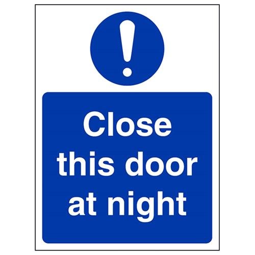 VSafety Close This Door At Night Schild, Hochformat, 150 x 200 mm, 1 mm starrer Kunststoff von V Safety