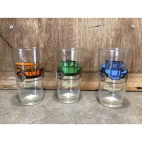 3 Vintage Trinkglas Becher Antique Cars von VTGItemsAddedDaily