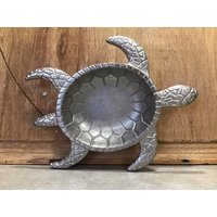 Silber Metall Schildkröte Dekorative Schmuckstück Teller von VTGItemsAddedDaily