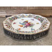 Vintage Dresdner Schumann Teller Handbemalt Floral & Goldvergoldet von VTGItemsAddedDaily