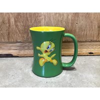 Vintage Warner Bros Pietyy Vogel 3D Kaffeebecher Grün Gelb von VTGItemsAddedDaily