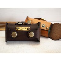 Personalisierter Leder Beutel Halter Handgefertigter Haustier Spender von VacForPets