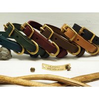 Personalisiertes Leder Hundehalsband Handgefertigtes Kleines Katzenhalsband von VacForPets