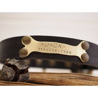 Personalisiertes Schwarzes Leder Hundehalsband Handgefertigte Messing Id Marke von VacForPets