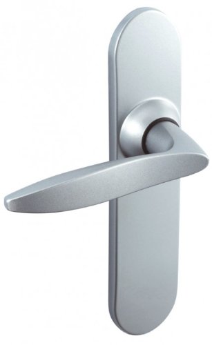 Vachette TWIST Türgriff-Set auf großer Platte – Version für Küche, Wohnzimmer – Stichmaß 195 mm – einfaches Anbringungssystem – robustes Zamak – Chrom-Finish Vachette TWIST Türgriff-Set auf großer Platte – Version für Küche, Wohnzimmer – Stichmaß 195 mm – einfaches Anbringungssystem – robustes Zamak – Chrom-Finish von Vachette