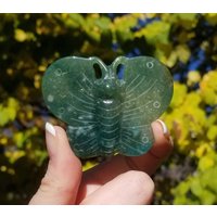 Moosachat-Kristall-Schmetterlingsschnitzerei von ValekCrystals