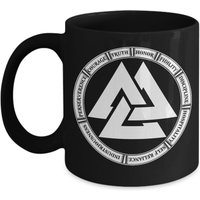 Wikinger Neun Edlen Tugenden Kaffeebecher - Mut, Wahrheit, Ehre, Treue, Fleiß, Disziplin, Gastfreundschaft, Selbstvertrauen Wikinger Neun Edlen Tugenden Kaffeebecher - Mut, Wahrheit, Ehre, Treue, Fleiß, Disziplin, Gastfreundschaft, Selbstvertrauen von ValhallasGlory