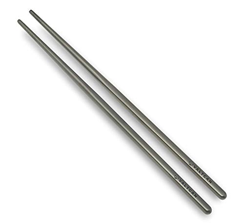 Valtcan Titanium Essstäbchen Antihaft Rillen Extra Grip 9 Zoll 230 mm Camping Zubehör Bento Box Utensil Set eckige Enden Valtcan Titanium Essstäbchen Antihaft Rillen Extra Grip 9 Zoll 230 mm Camping Zubehör Bento Box Utensil Set eckige Enden von Valtcan