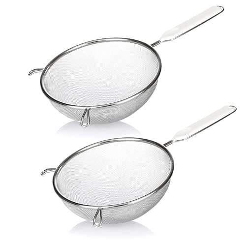 Van Henry Küchensieb feinmaschig 20 cm 2er Set - Für die Küche als Nudelsieb, Passiersieb, Abtropfsieb, Mehlsieb uvm - Rostfreier Edelstahl - Rot und Weiß Van Henry Küchensieb feinmaschig 20 cm 2er Set - Für die Küche als Nudelsieb, Passiersieb, Abtropfsieb, Mehlsieb uvm - Rostfreier Edelstahl - Rot und Weiß von Van Henry