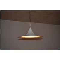 Tulip Lamp/Ikea 1970 White Pendant Light Weiß Hängelampe 50cm Tulip Lamp/Ikea 1970 White Pendant Light Weiß Hängelampe 50cm von VanRijnStudio