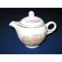 1920Er Jahre Werbe-Teekanne Mit Gold Label von VandasVintage