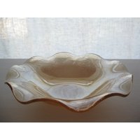 Louisa Floragold Rüschenobstschale Von Jeannette Glass Louisa Floragold Rüschenobstschale Von Jeannette Glass von VandasVintage