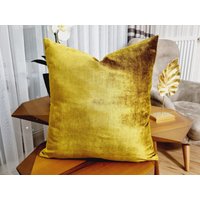 Gold Samtkissen, Benutzerdefinierte Kissen Goldkissen, Kissenbezug, Dekorative Kissen, Kissenbezüge von VanilyaHome