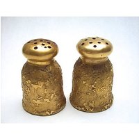 Jahrgang Paar Vergoldete Porzellan Miniatur Einzelne Salz Und Pfeffer Shakers Jahrgang Paar Vergoldete Porzellan Miniatur Einzelne Salz Und Pfeffer Shakers von VastVintageVisions