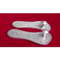 Reines Silber Lakshmi Charan Paduka | Füße Für Home Tempel Und Pooja, Wohlstand Geschenk von VastuStoreOnline