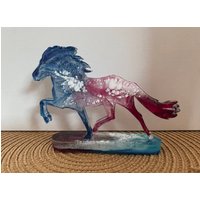 Epoxidharz Islandpferd Figur 16 cm - Handgefertigte Isländer Deko, Resin Pferd, Island Deko Geschenk Für Pferdefans Epoxidharz Islandpferd Figur 16 cm - Handgefertigte Isländer Deko, Resin Pferd, Island Deko Geschenk Für Pferdefans von VeWiArts
