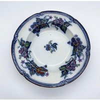 Antiker Keramik Teller Brombeere von VelvetBerryHome