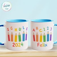 Schulkind Tasse Emaille, Personalisiert Mit Einem Regenbogen Stifte Design , Schulkind 2025, Geschenkidee Zur Einschulung von VelyflairDesign