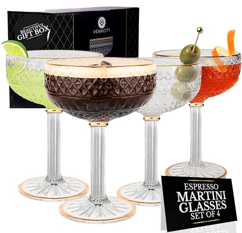 Vemacity Luxus Coupe Cocktailgläser Set | 4 Geprägte Champagner- & Cocktailgläser mit Goldrand & Rezept E-Book | Martini-Gläser | Perfekt als Cocktailglas für Espresso Martini von Vemacity