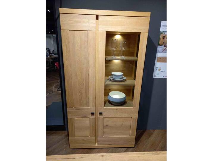 Venjakob Vitrine NEXT LEVEL 3000 in Wildeiche hell soft gebürstet von Venjakob