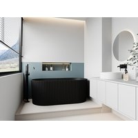 Freistehende Badewanne - gerippt - Acryl - Schwarz matt - 230 L - 170 x 80 x 58 cm - ALIENA von Vente-unique