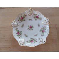 Anbietteller in Besonderem Design Und Dekor. Rosenthal "Classic Rose" Anbietteller in Besonderem Design Und Dekor. Rosenthal "Classic Rose" von VerasPorzellanladen