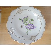 Prunkschale in Exquisiter Verarbeitung. Wallendorf - Handbemalt Prunkschale in Exquisiter Verarbeitung. Wallendorf - Handbemalt von VerasPorzellanladen