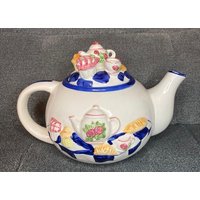 Vintage Porzellan Fayence Handbemalte Teekanne 5'' von VerinVintage