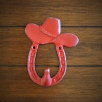 Gusseisen Wandhaken/Cowboy Hut Hufeisen Kolonial Rot Oder Pick Farbe Jungenzimmer Dekor Wild West Akzent Badezimmer Handtuch Schlüssel Aufhänger von VeritasInspired