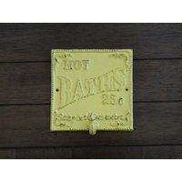 Shabby Chic Badezimmer Haken/Gusseisen Schild Handtuch Wandhaken Sommer Squash Gelb Oder Farbe Wählen Metall Befestigung von VeritasInspired