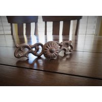 Shabby Chic Schubladengriffe/Rollknöpfe Alter Kupfer Oder Pick Farbe Cottage Griffe Vintage Stil Möbelteile Shabby Chic Schubladengriffe/Rollknöpfe Alter Kupfer Oder Pick Farbe Cottage Griffe Vintage Stil Möbelteile von VeritasInspired