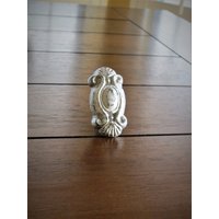 Verzierte Knäufe Aus Gusseisen/Silber Oder Wählen Sie 40+ Farben Shabby Chic Kommode Möbel - Schranktürgriffe von VeritasInspired