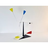 Stabile Mobile Verneuil Créations Nr 9 Horizon Handgefertigt in Frankreich Skulptur Stahl Limitierte Auflage Nummerierte Geschenkbox Mid Century Art von VerneuilCreations