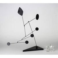 Stabile Mobile Verneuil Créations Nummer 10 Carbon Black Handgefertigt in Frankreich Skulptur 100 % Stahl Limitierte Auflage, Nummerierte Geschenkbox von VerneuilCreations