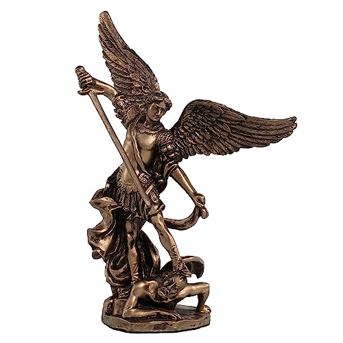 Erzengel St. Michael Slaying Demon Statue, 10,2 cm von Veronese Design