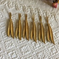 Vintage 6 Tan Gold Hor D'oeuvre Gabeln. Set Aus 24K Vergoldeten Doppelblattförmigen Kondiment-Serviergabeln. Tolle Party Gabeln von VeryVictorianStudio