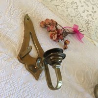 Vintage Bilderständer Wandlampe. Set Aus Goldenem Messing Bilderständer, Kerzenhalter. Kerze Auf Der Außenseite Des Bildes. Kerzenbild Wandleuchter von VeryVictorianStudio